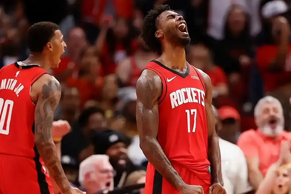 火箭等三队谈三方交易，诉求不同且存风险、薪资难平衡